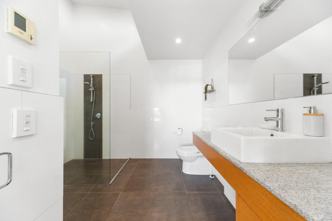 Lakeview Luxury - Taupo Holiday Apartment Екстериор снимка