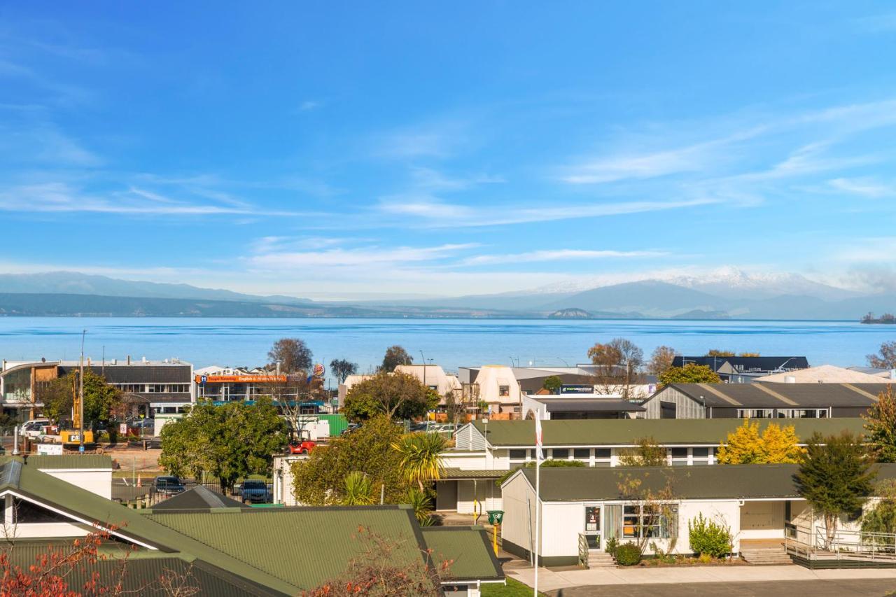 Lakeview Luxury - Taupo Holiday Apartment Екстериор снимка