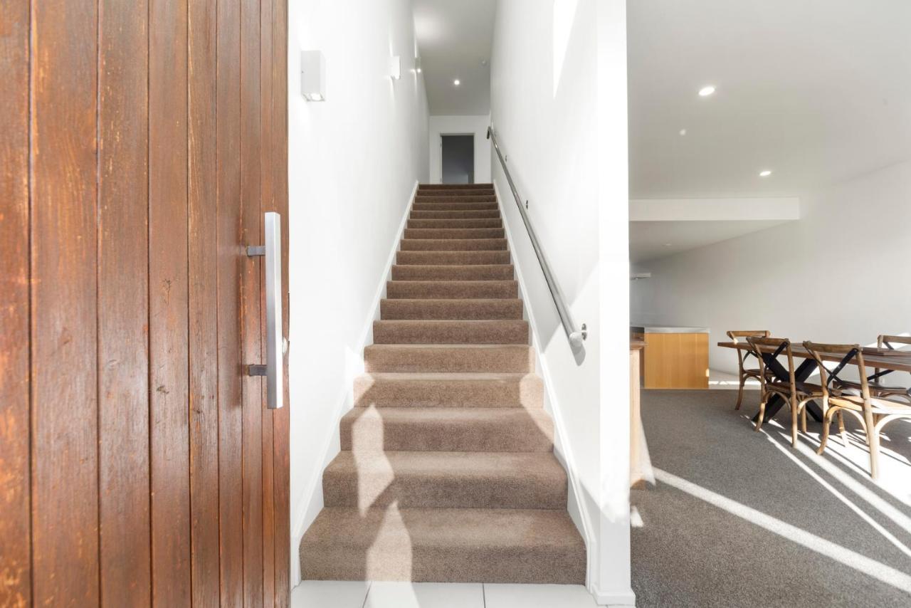 Lakeview Luxury - Taupo Holiday Apartment Екстериор снимка